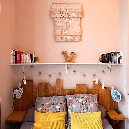 La Maioun Hostel