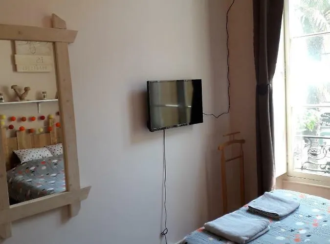 La Maioun Hostal